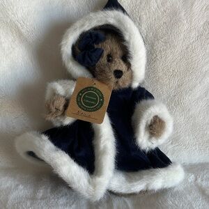 Boyds Bears Nadia **RARE** Plush Bear in Navy and White Coat 

Height. 10”
